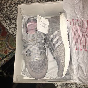 Pusha t grey scale eqt boost